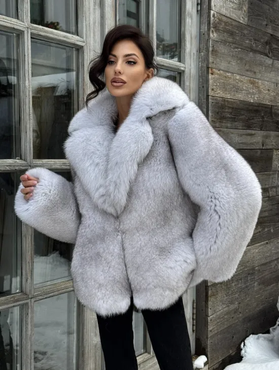 Шуба из финского песца с английским воротником - колотый лёд