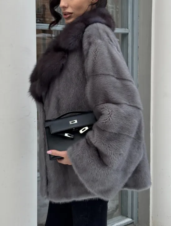 Автоледи шуба норковая с воротником из меха куницы - серый графит