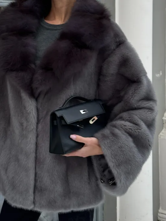 Автоледи шуба норковая с воротником из меха куницы - серый графит