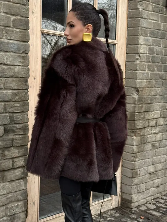 Двухсторонняя женская дубленка из итальянской тосканы Brown