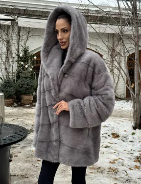 Полушубок норковый с капюшоном