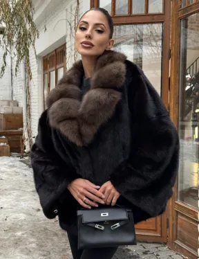 Полушубок норковый оверсайз с воротником и меха куницы