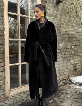 Двусторонняя модная дублёнка на запах из меха мериноса