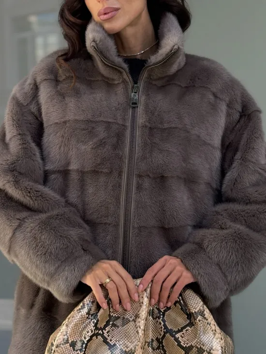 Норковая курта на молнии стойка воротник цвет мокко