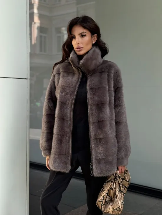 Норковая курта на молнии стойка воротник цвет мокко