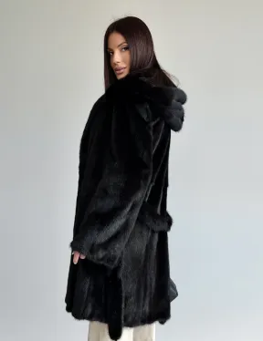 Норковая шуба с капюшоном и меховым поясом в цвете Black