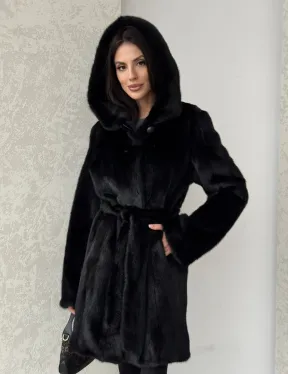 Норковая шуба с капюшоном и меховым поясом в цвете Black