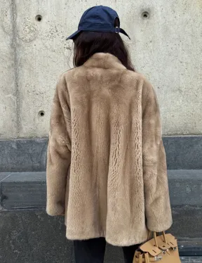 Норковый жакет в натуральном цвете пастель с V-образным воротником