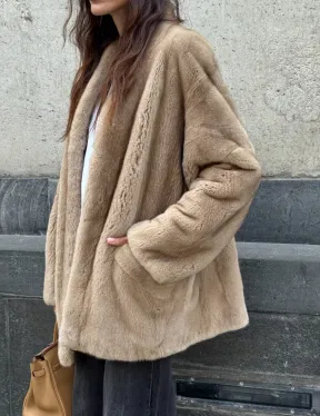 Норковый жакет в натуральном цвете пастель с V-образным воротником