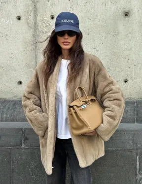 Норковый жакет в натуральном цвете пастель с V-образным воротником