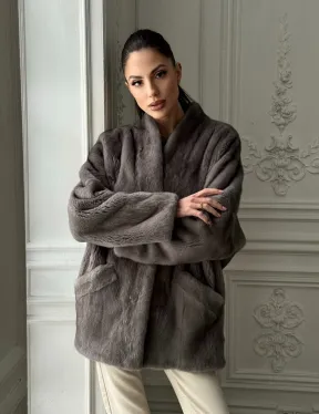 Женский меховой норковый полушубок с V-образным воротником