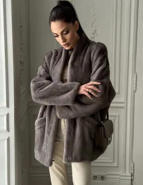 Женский меховой норковый полушубок с V-образным воротником