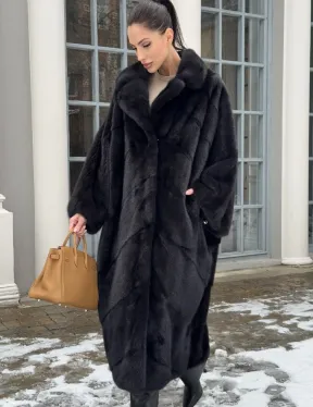 Шуба норковая оверсайз в стиле 