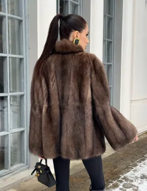 Полушубок из баргузинского соболя с V-образным воротником седина 2/3