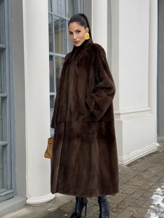 Норковая шуба из скандинавской аукционной норки PREMIUM COLLECTION