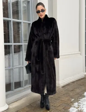 Натуральная коричневая норковая шуба в аукционном мехе SAGA FURS