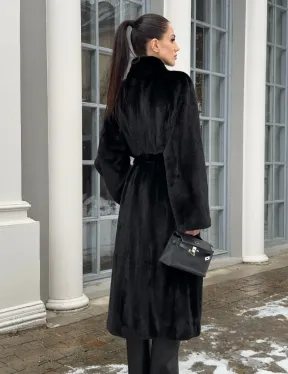 Натуральная женская норковая шуба из аукционного меха норки Blackglama