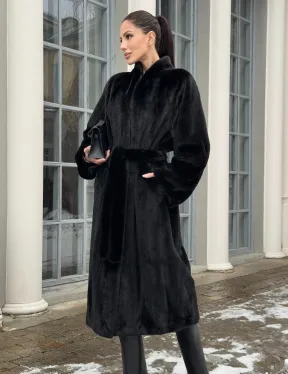 Натуральная женская норковая шуба из аукционного меха норки Blackglama