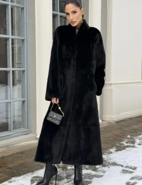 Цельнокроенная норковая шуба из аукционной норки Blackglama