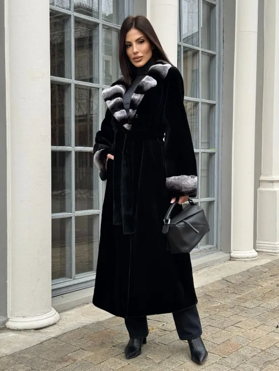 Шуба из стриженой норки с отделкой под шиншиллу