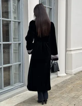 Шуба из стриженой норки с отделкой под шиншиллу