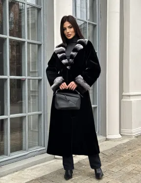 Шуба из стриженой норки с отделкой под шиншиллу