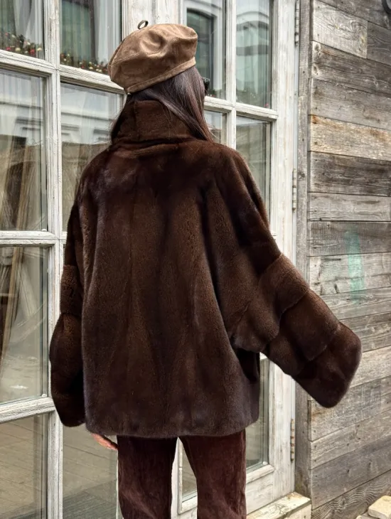 Норковый полушубок из меха аукционной норки, стойка воротник