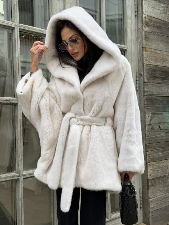 Шуба норковая летучая мышь с капюшоном, мех аукционная норка Palomino