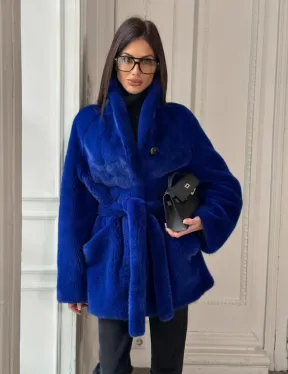 Полушубок из меха премиальной плюшевой норки Electric Blue