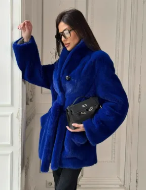 Полушубок из меха премиальной плюшевой норки Electric Blue