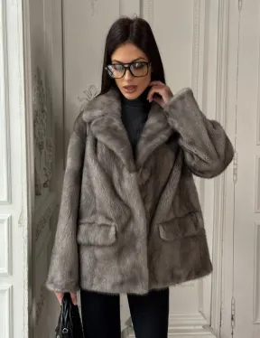 Норковый жакет классического кроя с прорезными карманами клапанами