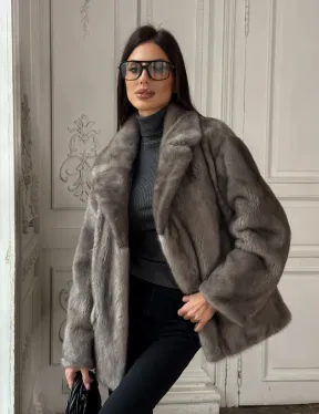 Норковый жакет классического кроя с прорезными карманами клапанами