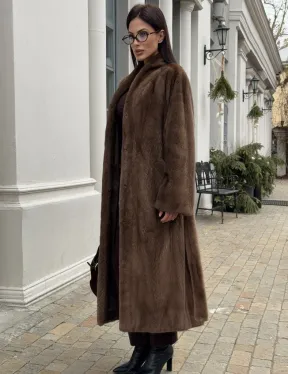 Натуральная шуба пастель из скандинавской норки SAGA FURS SUPERIOR