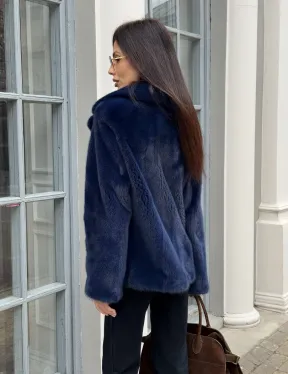 Синий норковый полушубок с английским воротником