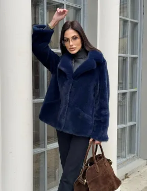 Синий норковый полушубок с английским воротником