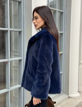 Синий норковый полушубок с английским воротником