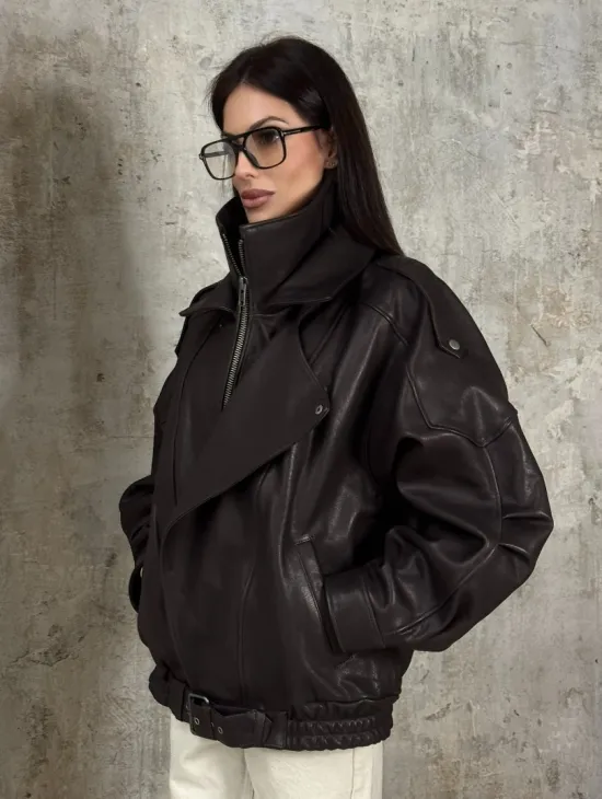 Модная кожаная куртка - бомбер на резинке из натуральной гладкой кожи
