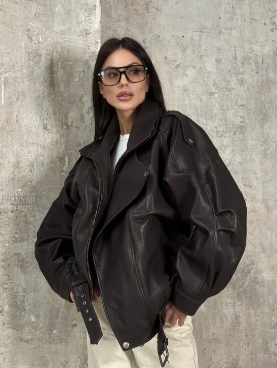 Модная кожаная куртка - бомбер на резинке из натуральной гладкой кожи