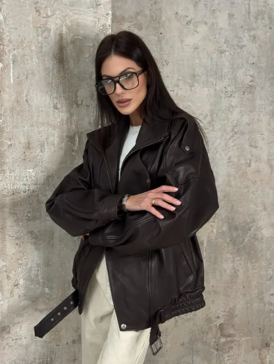 Модная кожаная куртка - бомбер на резинке из натуральной гладкой кожи