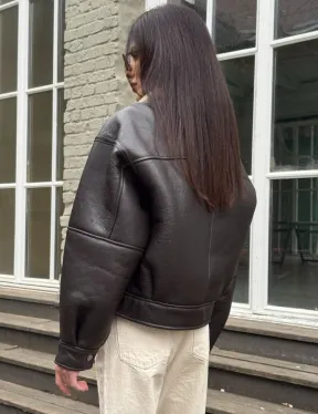 Короткая куртка - дубленка из натуральной овчины кёрли