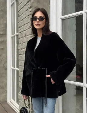 Комбинированная женская дубленка из мутона с мехом норки