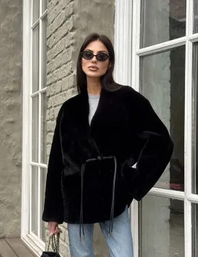 Комбинированная женская дубленка из мутона с мехом норки