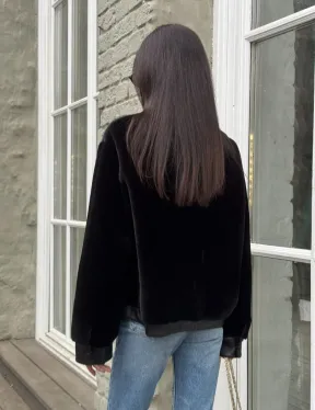 Куртка из мутона с мехом норки - черная