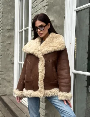 Коричневая женская дубленка с воротником «Челси» из овчины тиградо