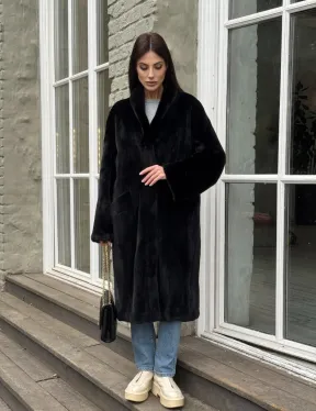 Шуба из норки Black в классической выкладке с воротником стойка-шаль