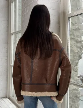 Женская короткая дубленка Brown vintage из натуральной овчины кёрли