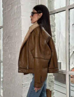 Дубленка женская «Oversize style» со спущенным плечом - цвет виски