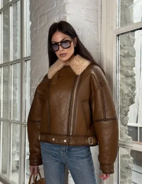 Дубленка женская «Oversize style» со спущенным плечом - цвет виски