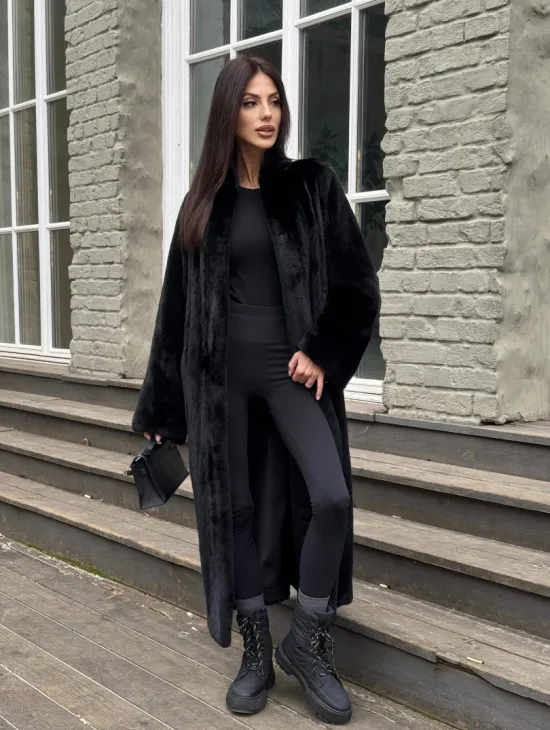 Шуба из аукционной норки «Premium fur» с внутренней резинкой на талии