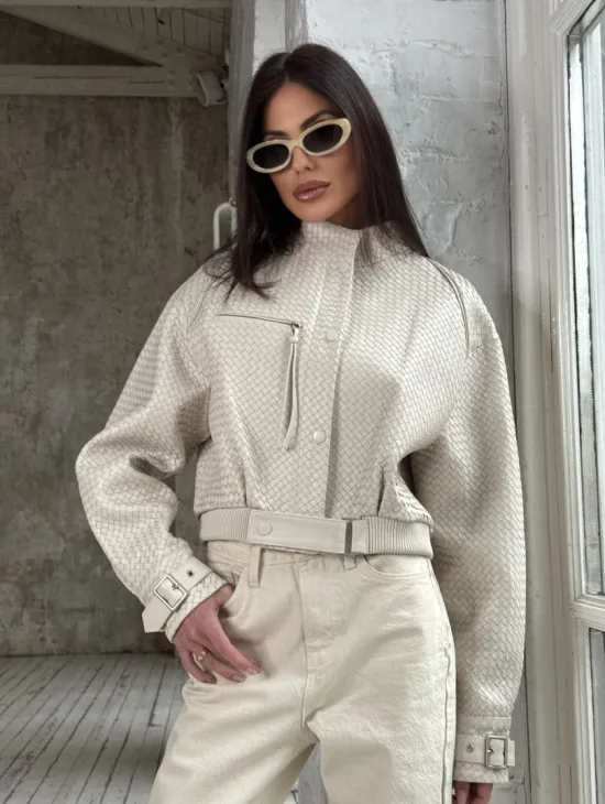 Женская курточка - бомбер из плетеной кожи Ivory